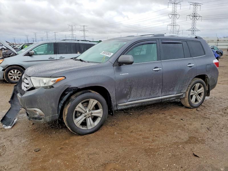 2013 TOYOTA HIGHLANDER — VIN 5TDDK3EH8DS210795