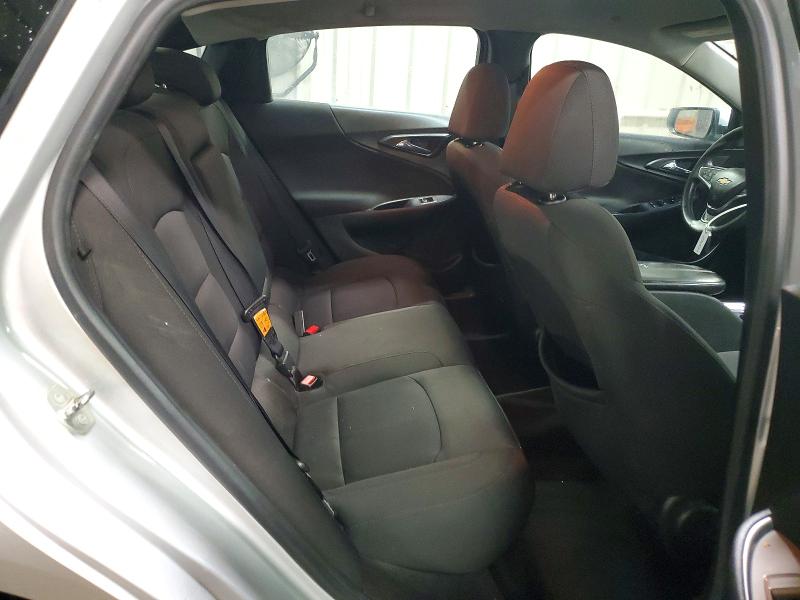 1G1ZD5ST2JF158914