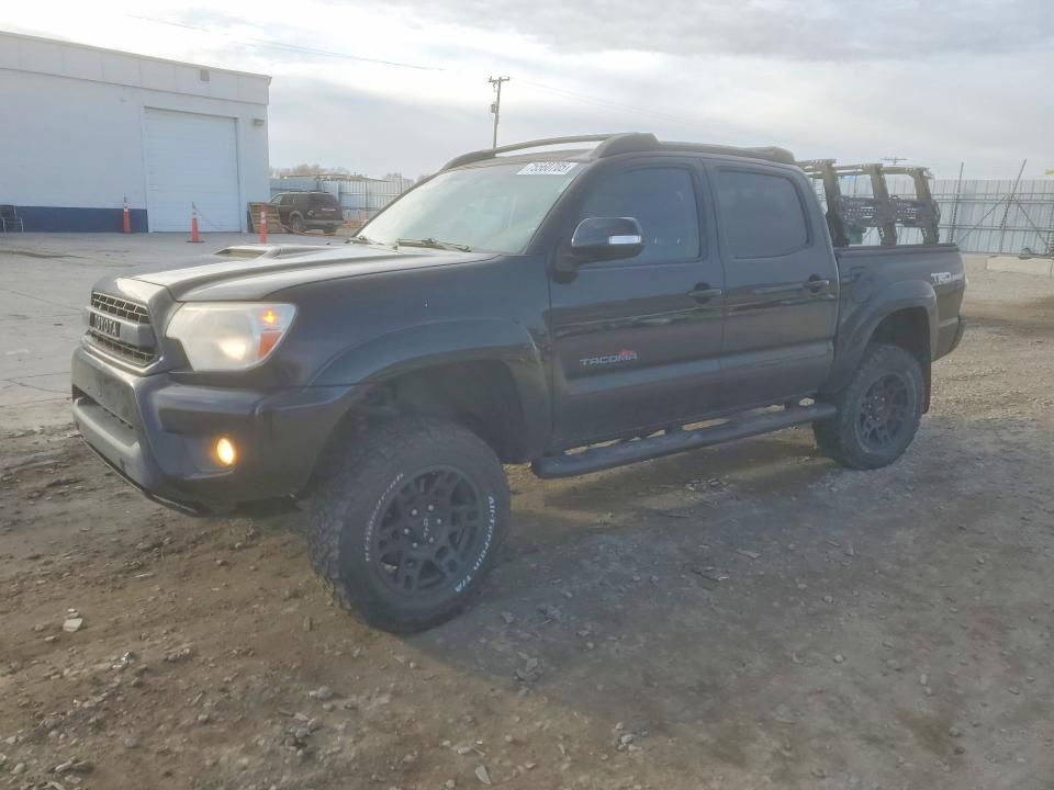2015 TOYOTA TACOMA — VIN 3TMLU4EN2FM172050