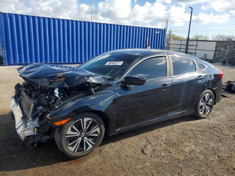 2018 HONDA CIVIC — VIN JHMFC1F77JX031359