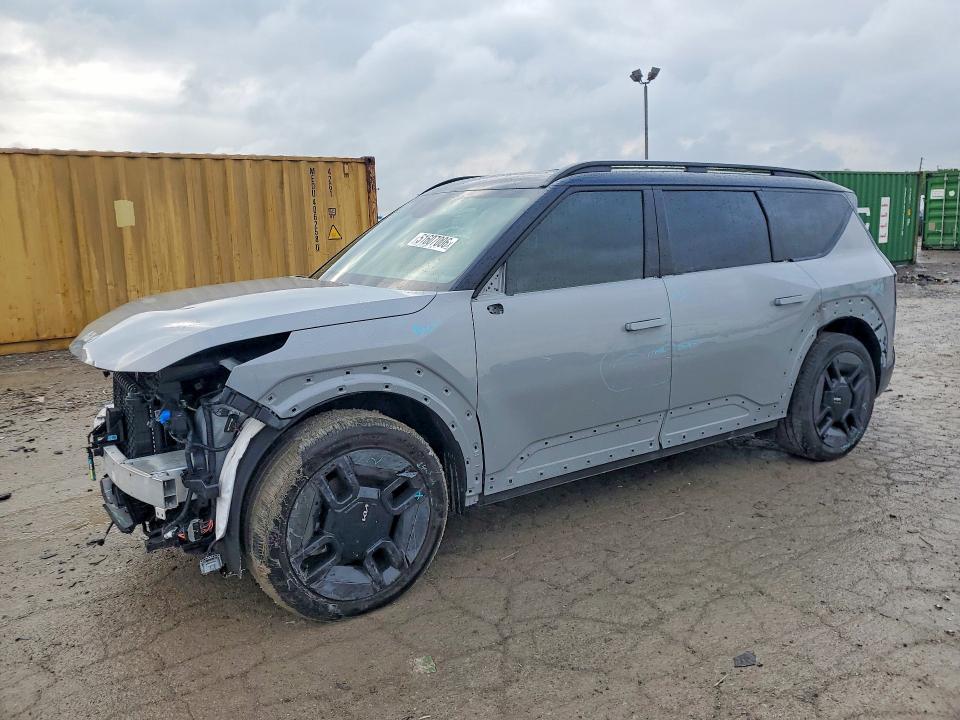 2026 KIA EV9 — VIN 5XYAEFS50TG009782