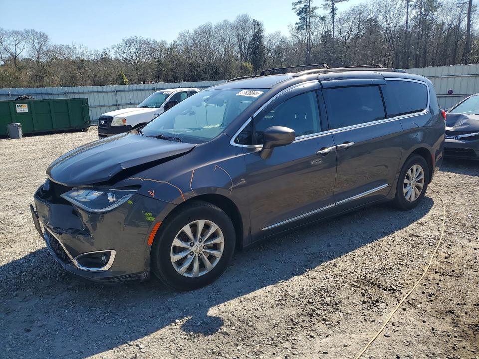 2017 CHRYSLER PACIFICA — VIN 2C4RC1BG8HR788364