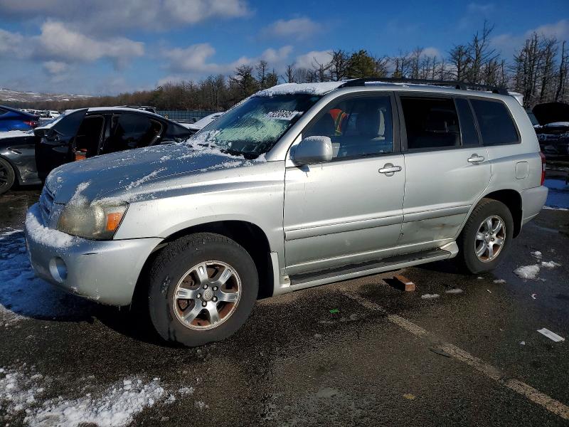 2005 TOYOTA HIGHLANDER — VIN JTEEP21A650069752