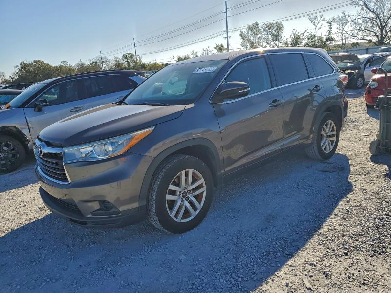 2016 TOYOTA HIGHLANDER — VIN 5TDZARFH2GS022806