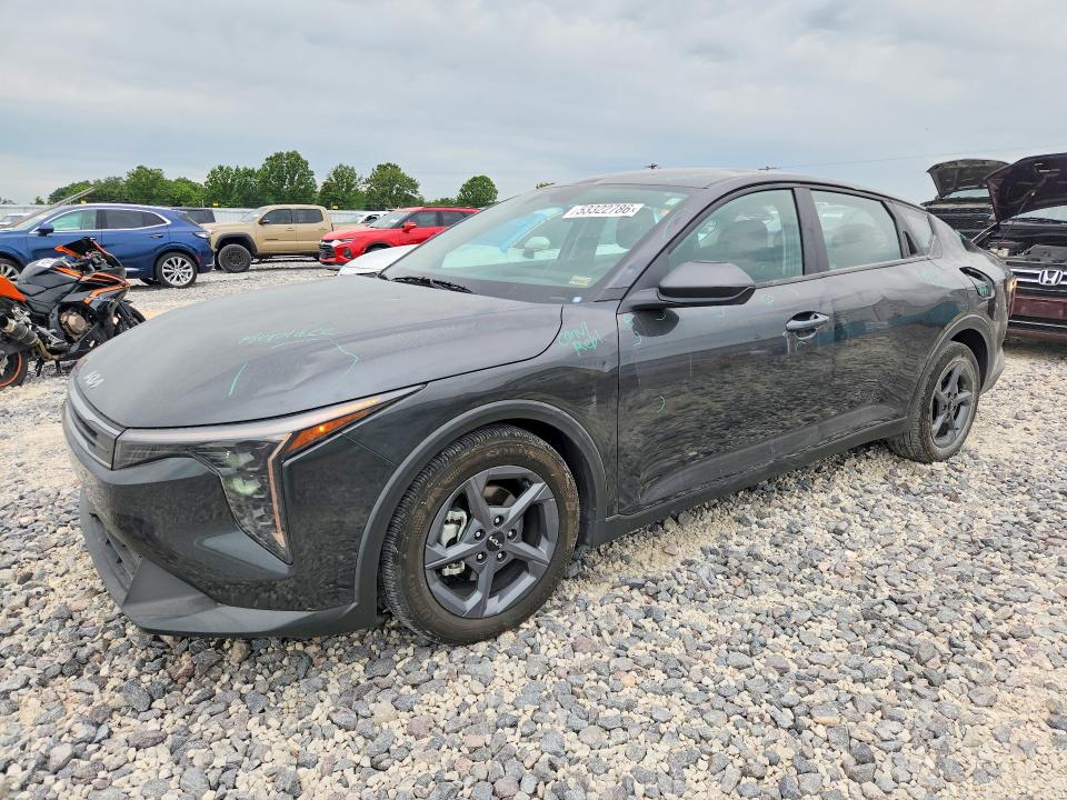 2025 KIA K4 — VIN 3KPFT4DE1SE077985