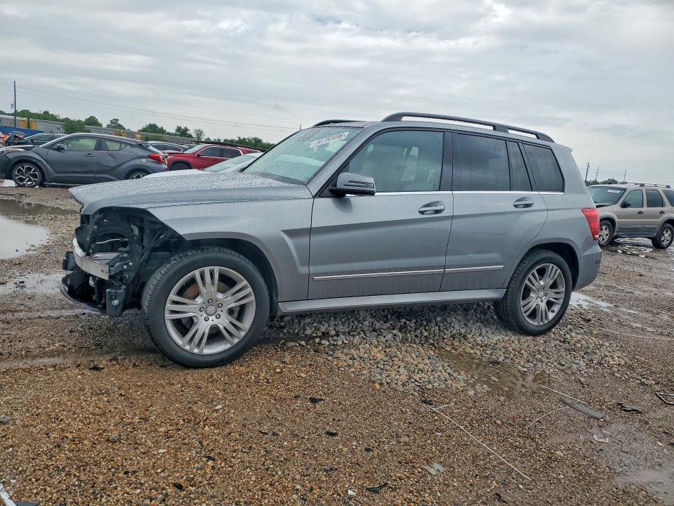 2015 MERCEDES-BENZ GLK — VIN WDCGG5HB2FG431222