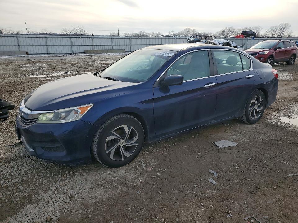 2017 HONDA ACCORD — VIN 1HGCR2F32HA128117