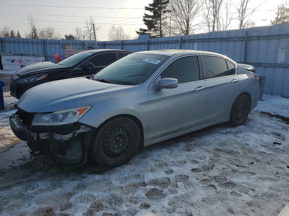 2017 HONDA ACCORD — VIN 1HGCR2F69HA806310