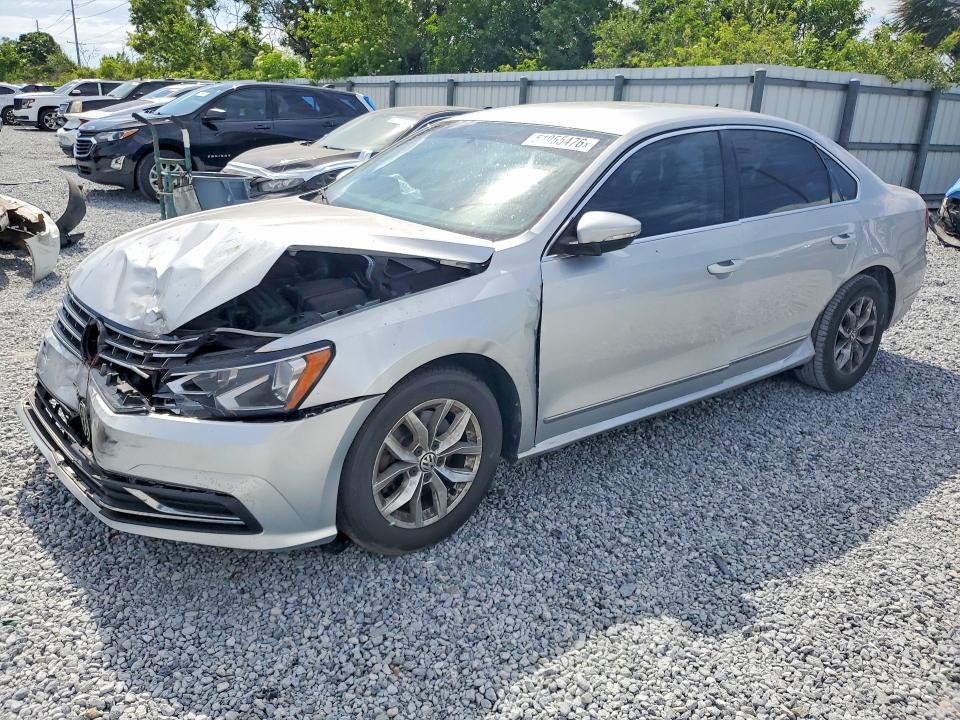 2016 VOLKSWAGEN PASSAT — VIN 1VWAT7A3XGC053260