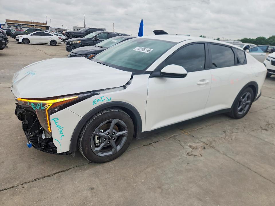 2025 KIA K4 — VIN 3KPFT4DE0SE178273