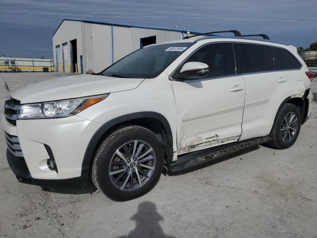 2017 TOYOTA HIGHLANDER — VIN 5TDJZRFH8HS517485