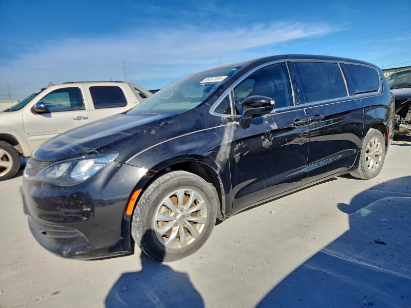 2017 CHRYSLER PACIFICA — VIN 2C4RC1DG4HR519999