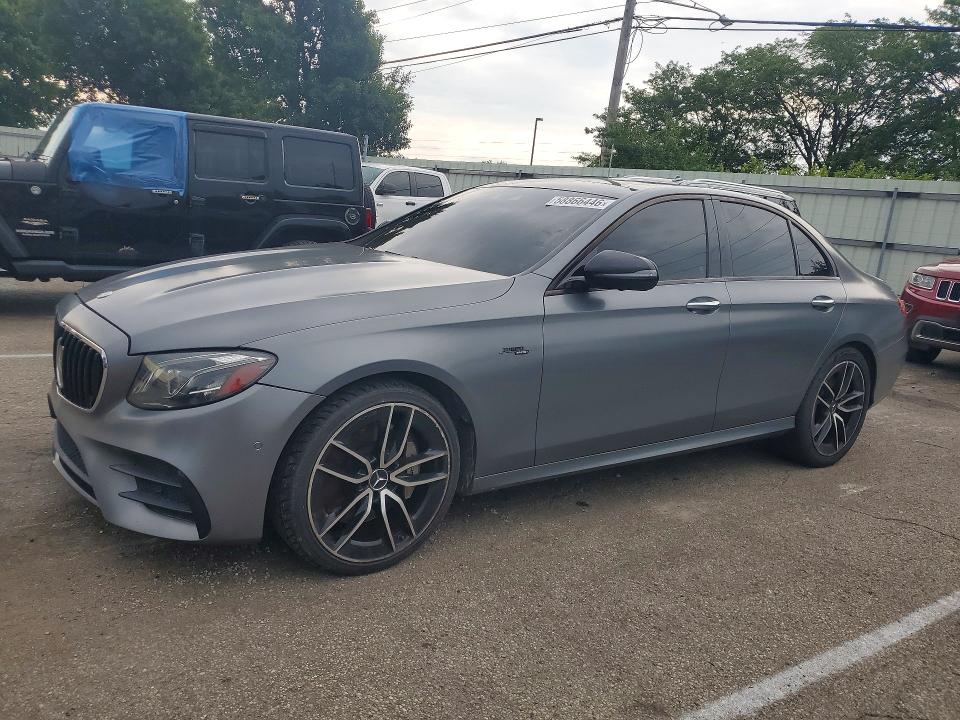 WDDZF6BB7KA622055