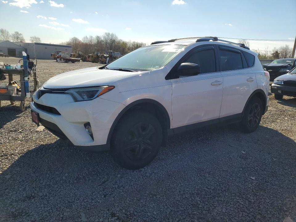 2017 TOYOTA RAV4 — VIN JTMBFREV0HJ161549