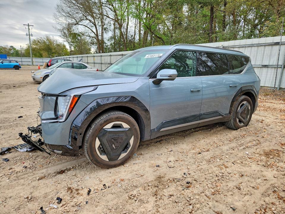 2024 KIA EV9 — VIN KNDADFS56R6026620