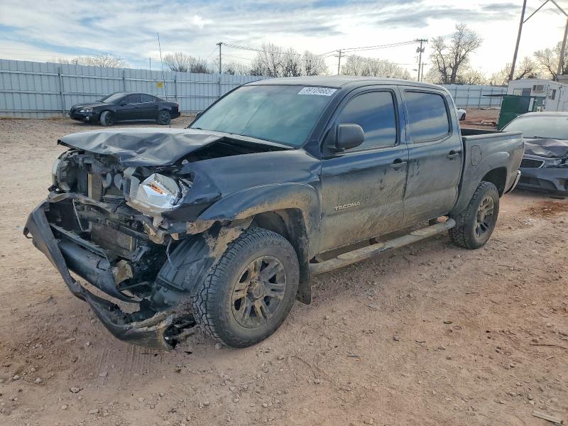 2015 TOYOTA TACOMA DOU — VIN 5TFLU4EN9FX130811