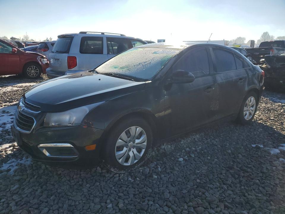 2016 CHEVROLET CRUZE LIMITED — VIN 1G1PC5SH8G7167061