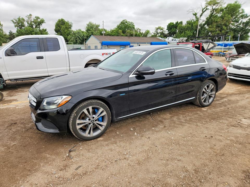 2017 MERCEDES-BENZ C — VIN 55SWF4HB8HU224036