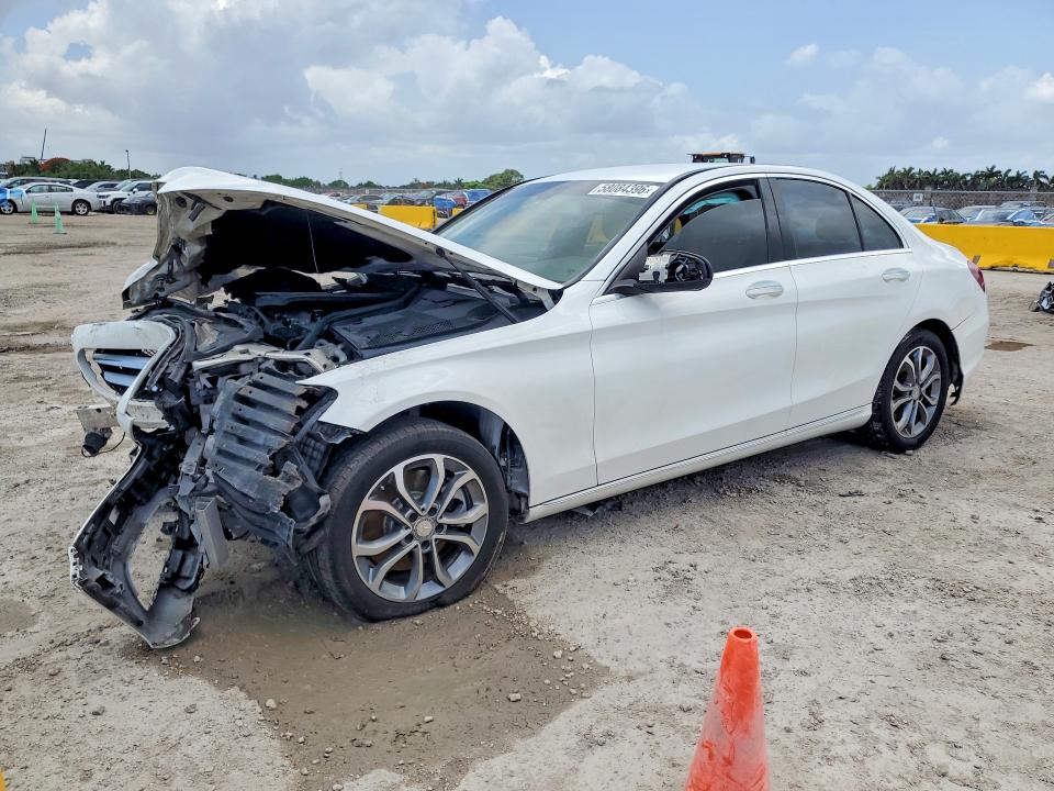 2016 MERCEDES-BENZ C — VIN 55SWF4KB3GU111683