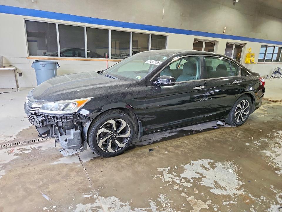 2017 HONDA ACCORD — VIN 1HGCR2F73HA267398