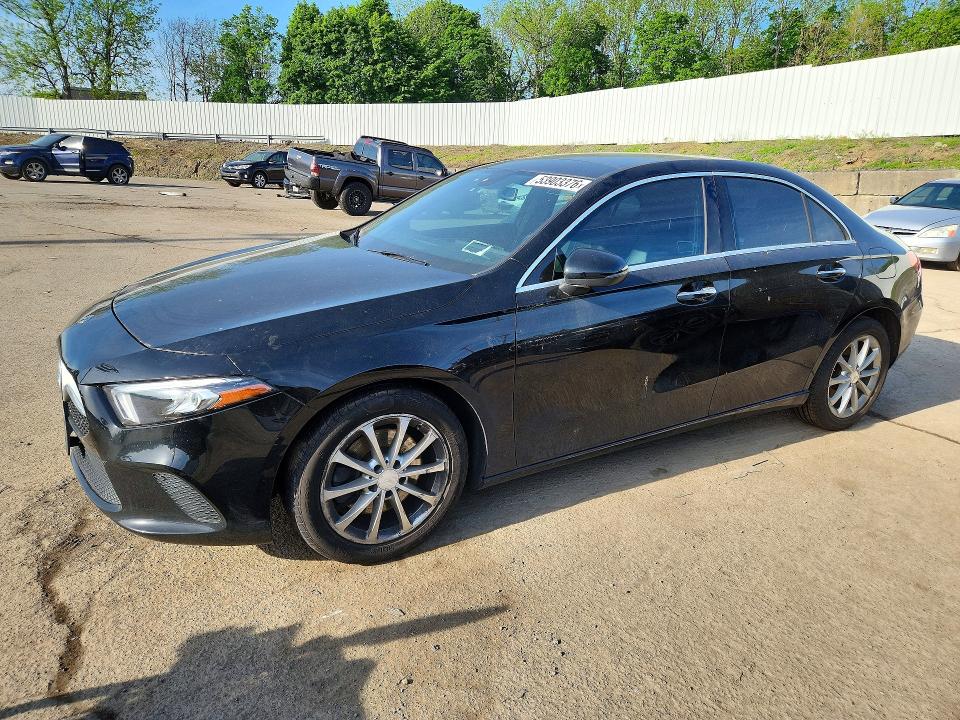 2020 MERCEDES-BENZ A — VIN WDD3G4FB3LW037981