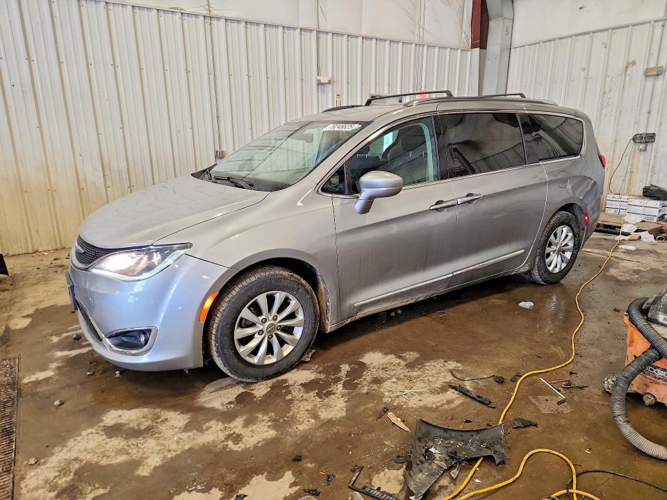 2019 CHRYSLER PACIFICA — VIN 2C4RC1BG8KR651013