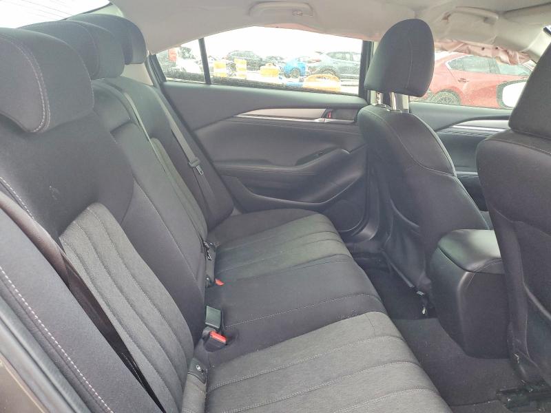 JM1GL1UM5M1609352