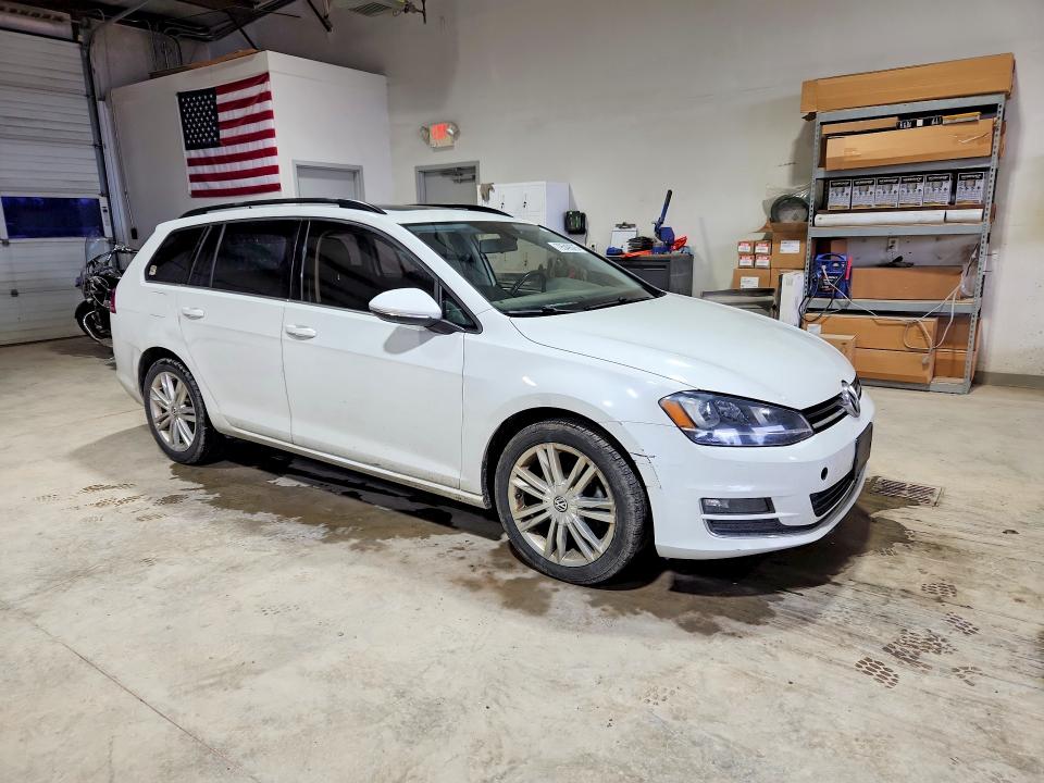 3VWCA7AU0FM518827