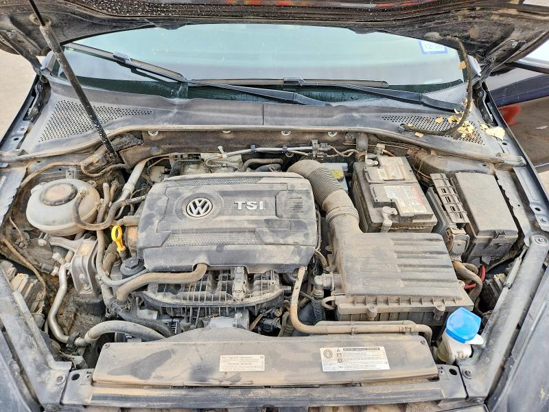 3VWM17AU0JM757789