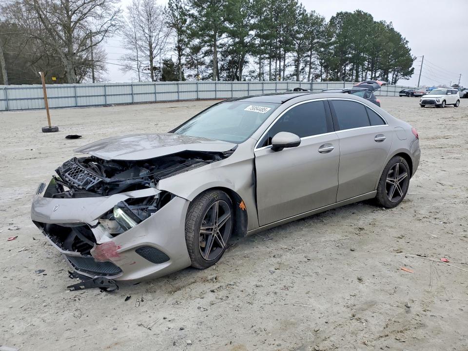 2019 MERCEDES-BENZ A — VIN WDD3G4EB7KW034694