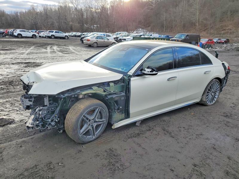 2022 MERCEDES-BENZ S — VIN W1K6G7GB6NA076058