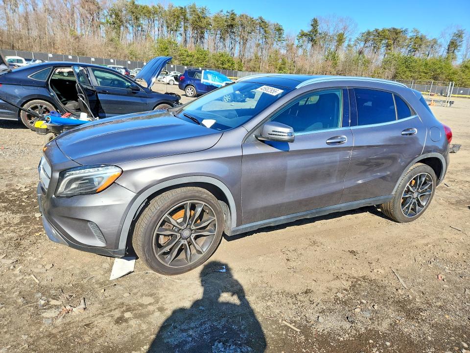 2015 MERCEDES-BENZ GLA — VIN WDCTG4GB9FJ028187