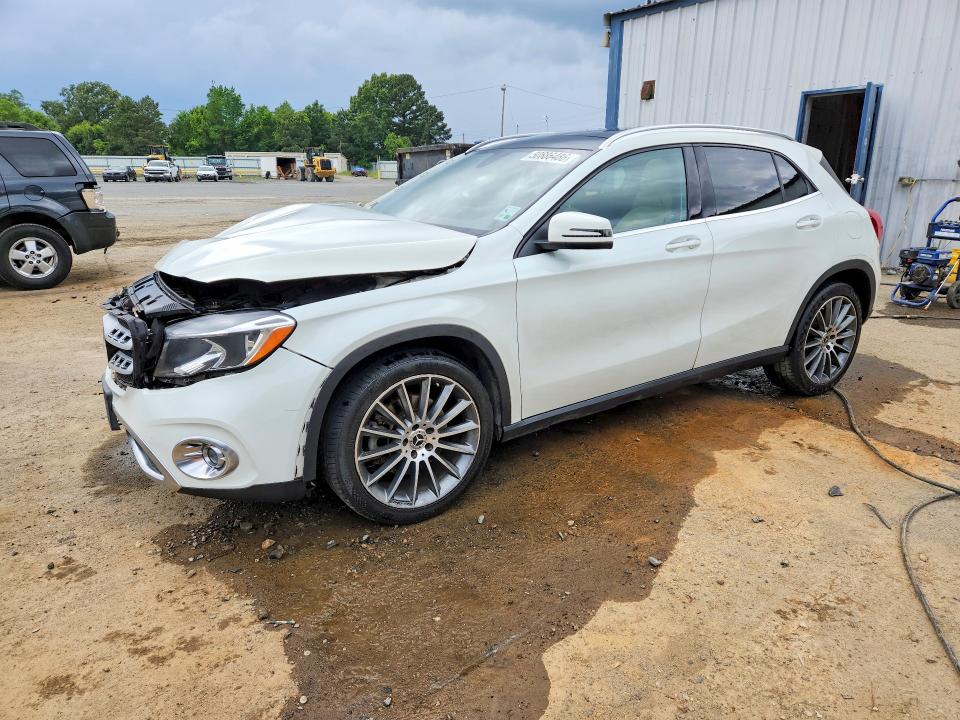 2018 MERCEDES-BENZ GLA — VIN WDCTG4EB8JJ393309