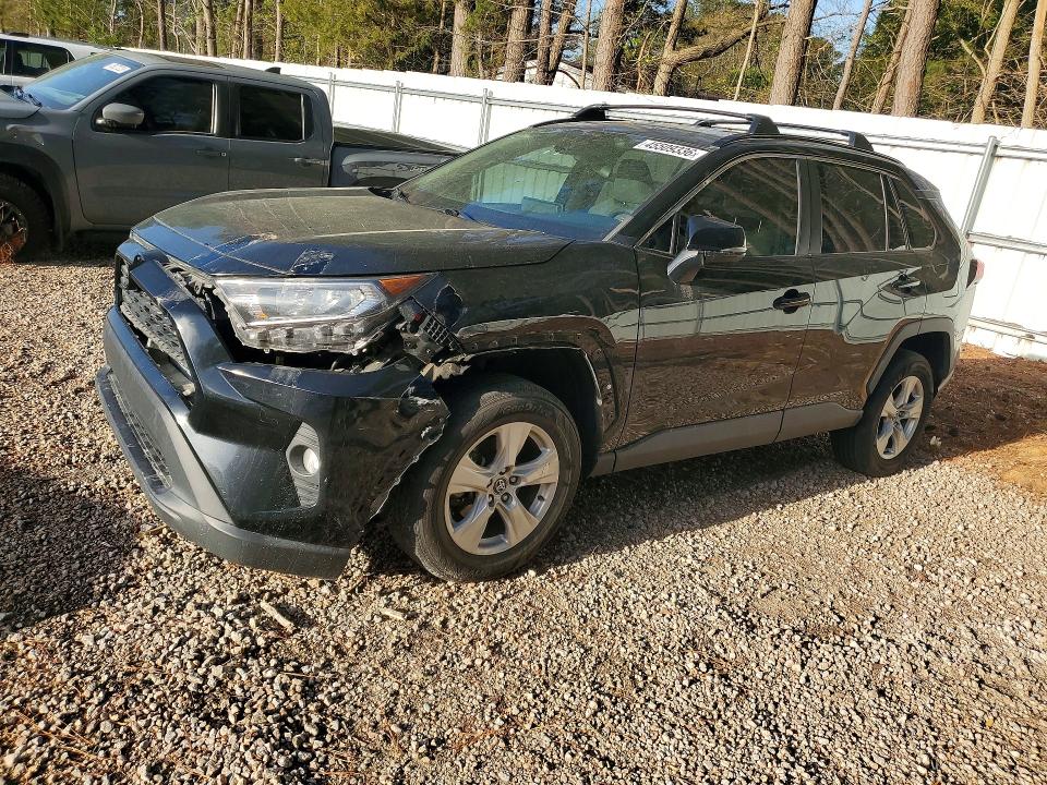 2021 TOYOTA RAV4 — VIN 2T3W1RFV1MC096125