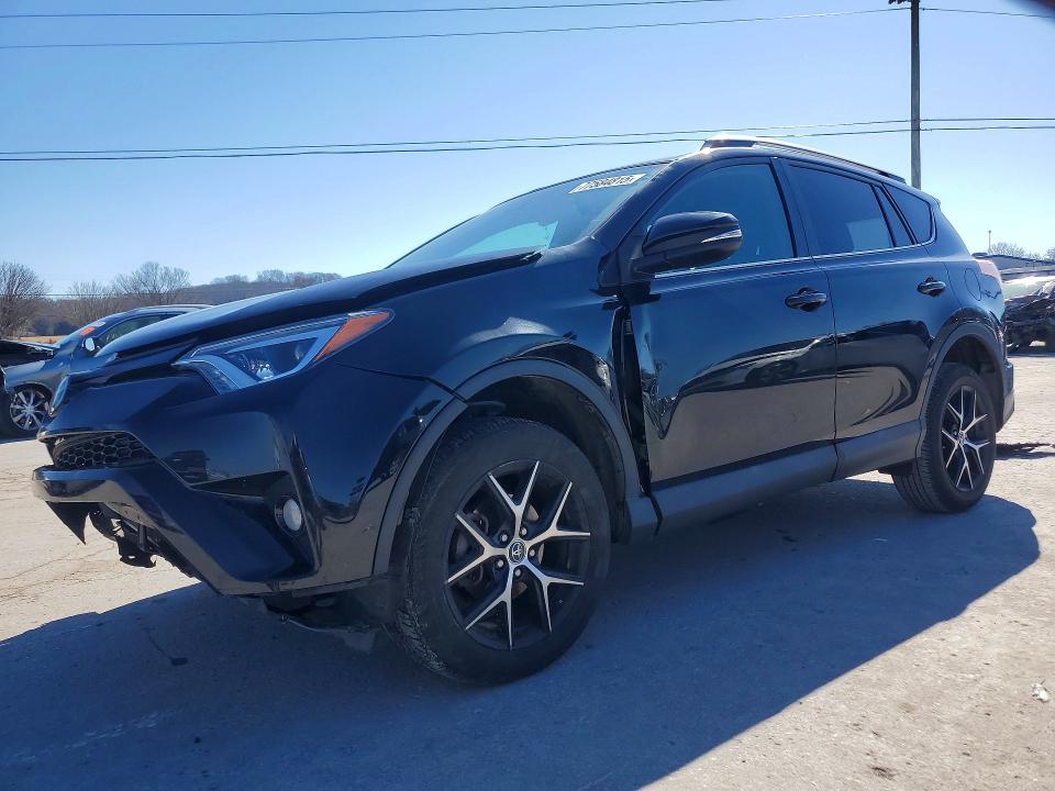 2018 TOYOTA RAV4 — VIN 2T3NFREV1JW428718