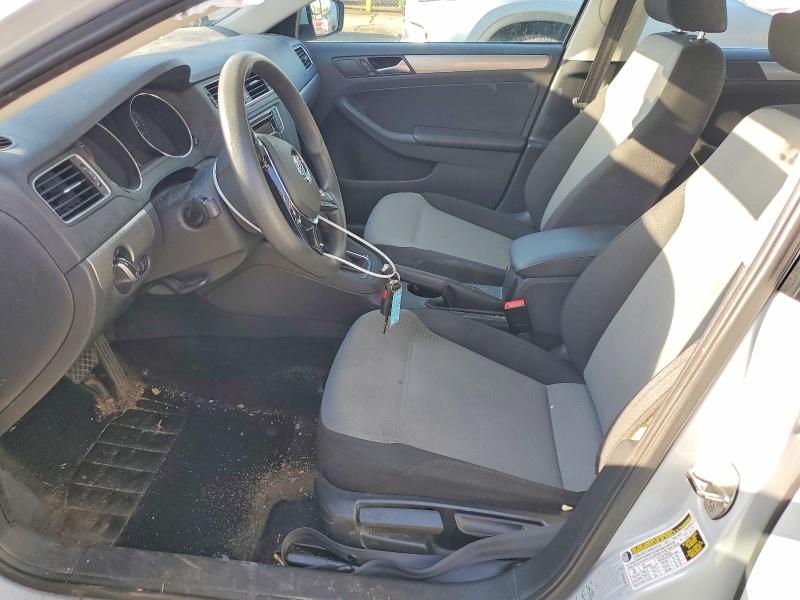 3VW2B7AJ5HM293421