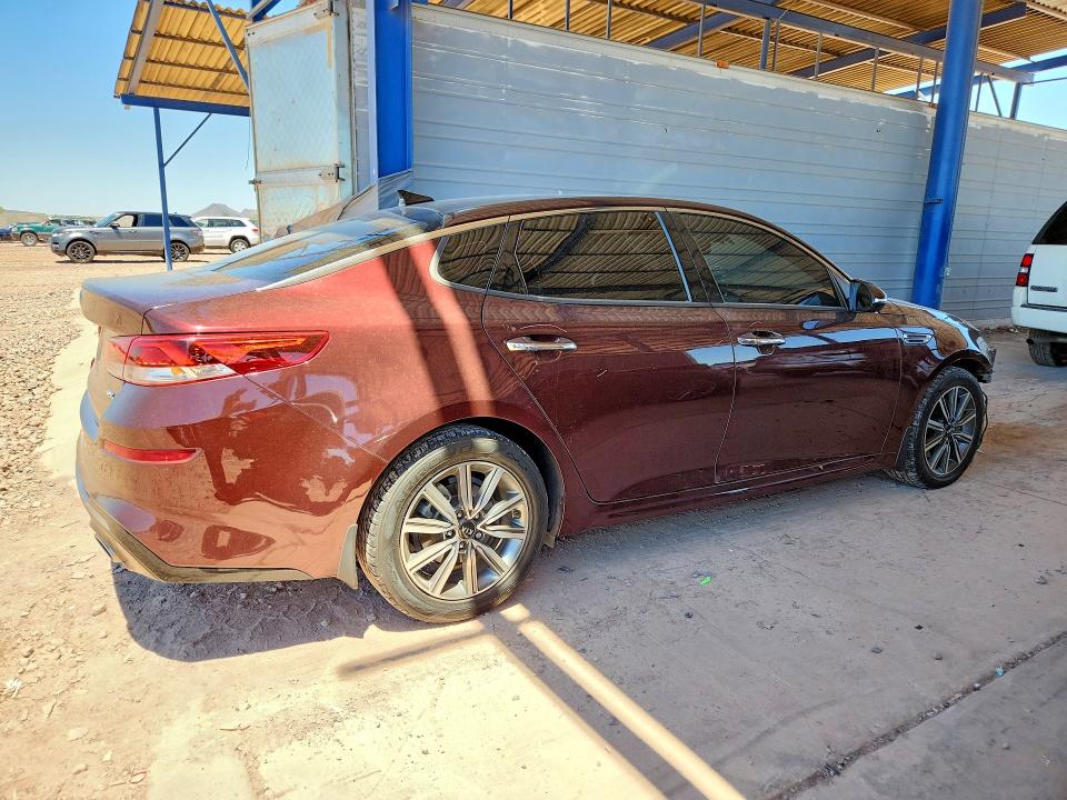 5XXGU4L11KG318354