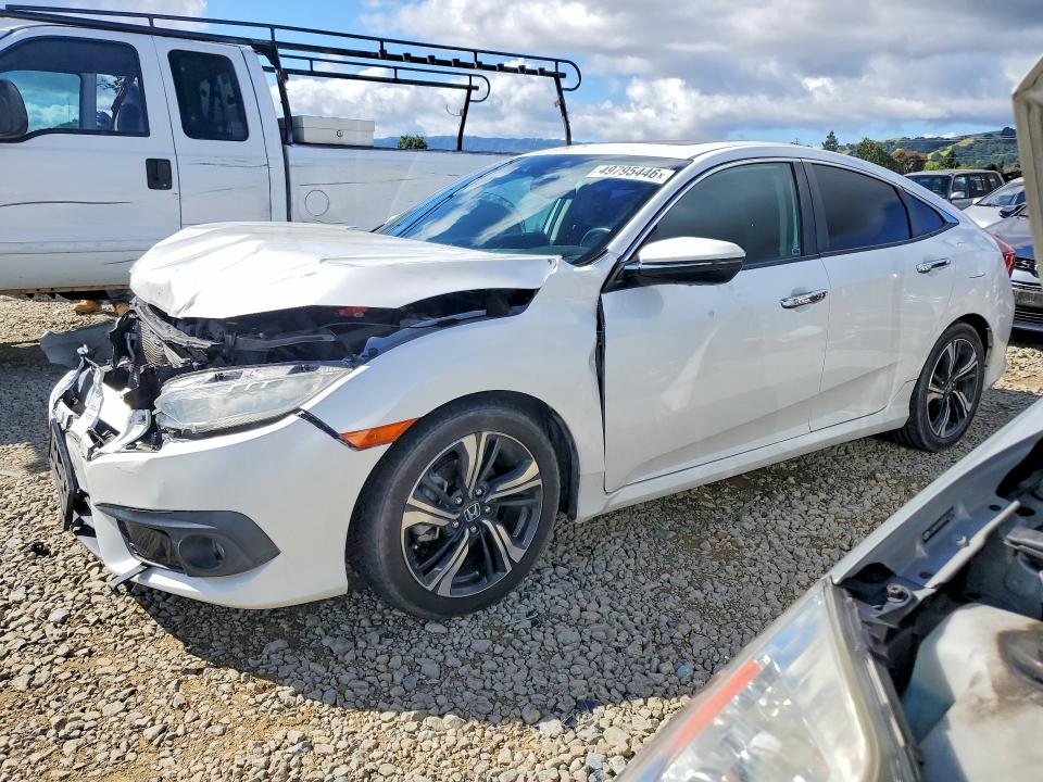 2017 HONDA CIVIC — VIN 19XFC1F9XHE215014