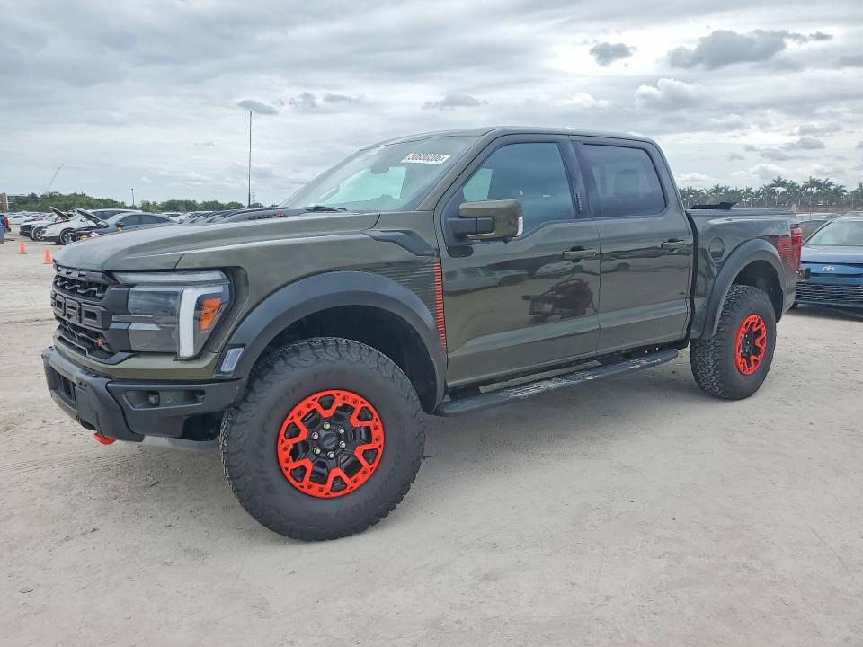 2024 FORD F150 — VIN 1FTFW1RJ6RFB90102
