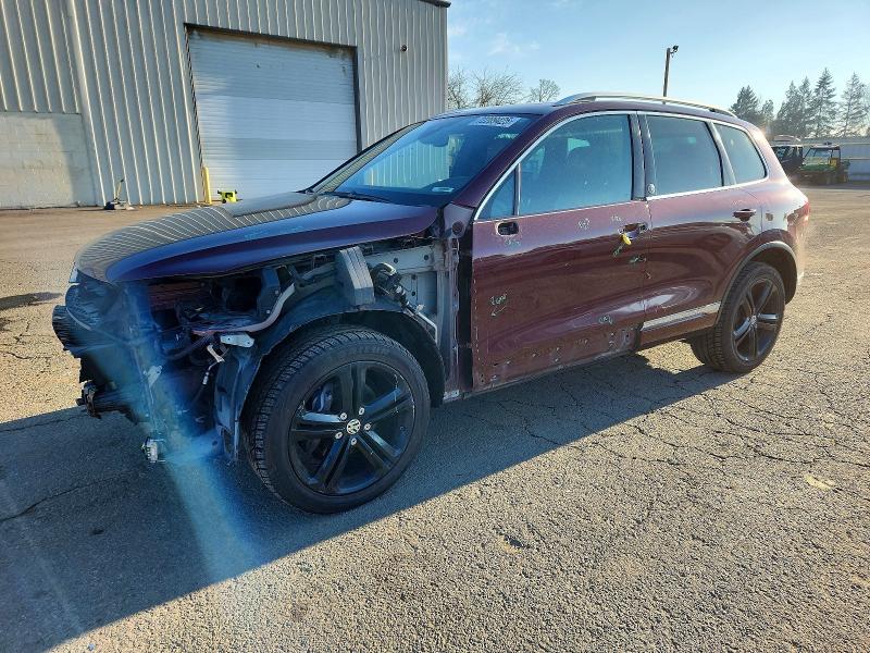 2017 VOLKSWAGEN TOUAREG — VIN WVGRF7BPXHD002962