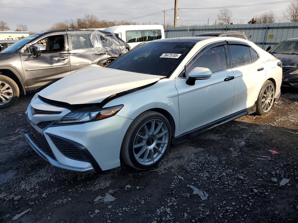 2021 TOYOTA CAMRY — VIN 4T1K61AK2MU551814