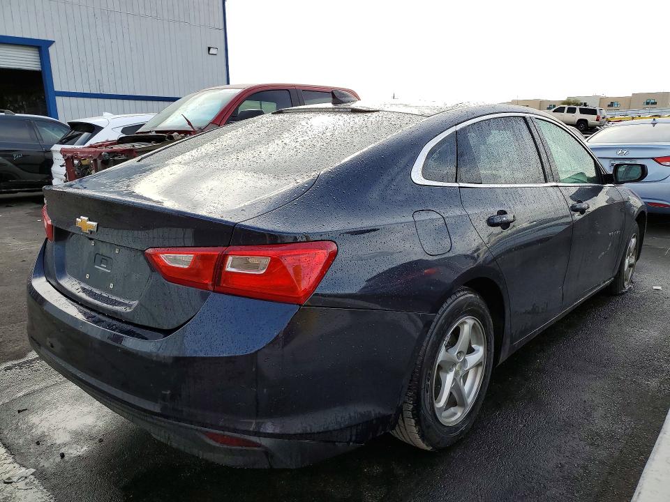 1G1ZB5ST9HF141107