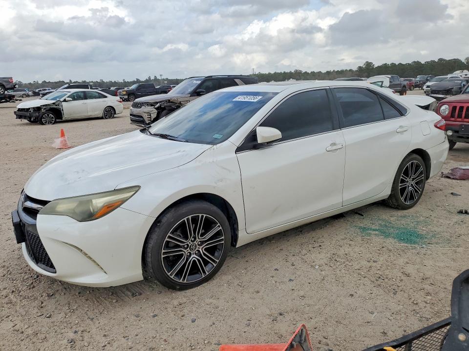 2016 TOYOTA CAMRY HYB LE/SE/XLE — VIN 4T1BF1FK7GU147825