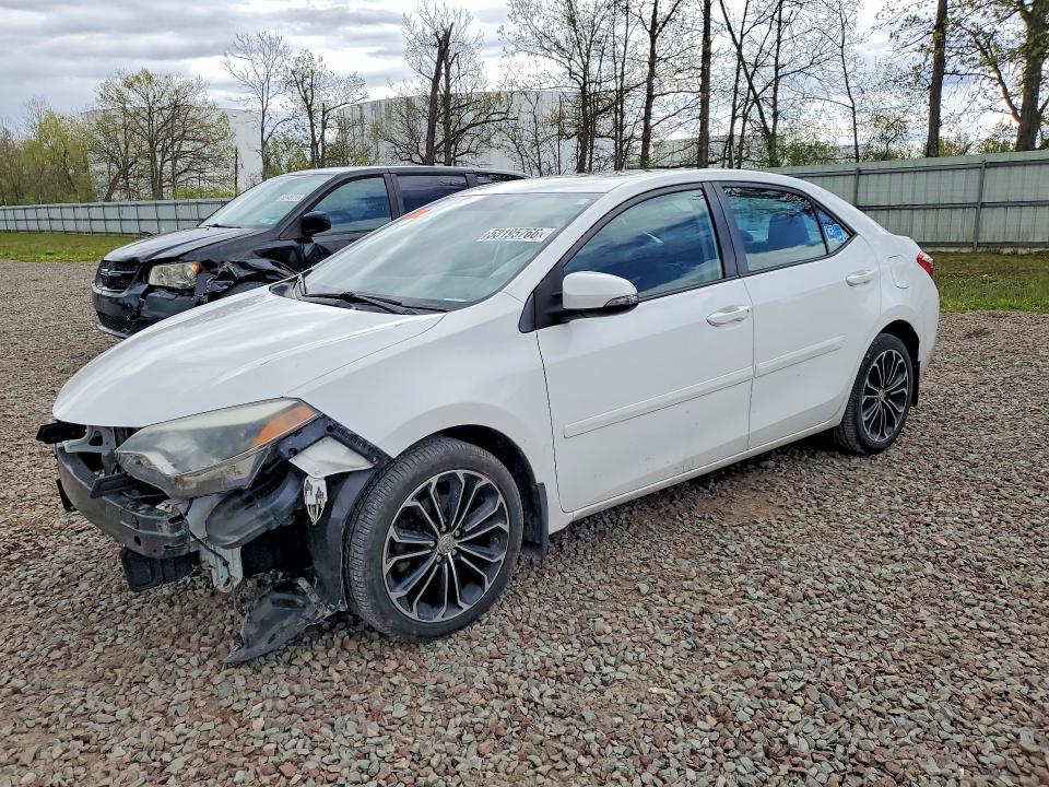 2015 TOYOTA COROLLA — VIN 2T1BURHE1FC335090