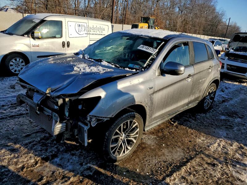 2018 MITSUBISHI OUTLANDER — VIN JA4AR3AU0JU004972