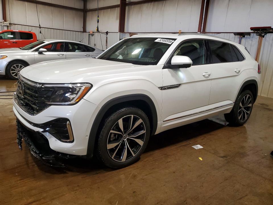 2024 VOLKSWAGEN ATLAS CROSS SPORT — VIN 1V2FE2CA8RC250513