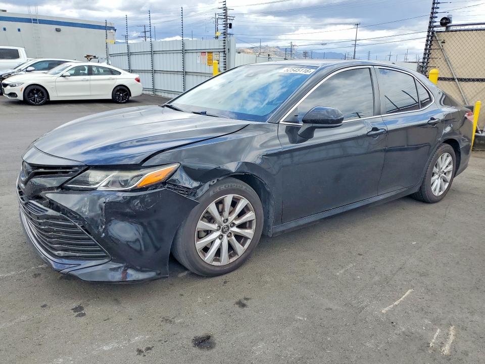 2019 TOYOTA CAMRY — VIN 4T1B11HK6KU768963
