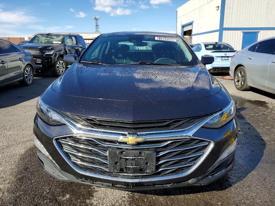 1G1ZD5ST6PF165342