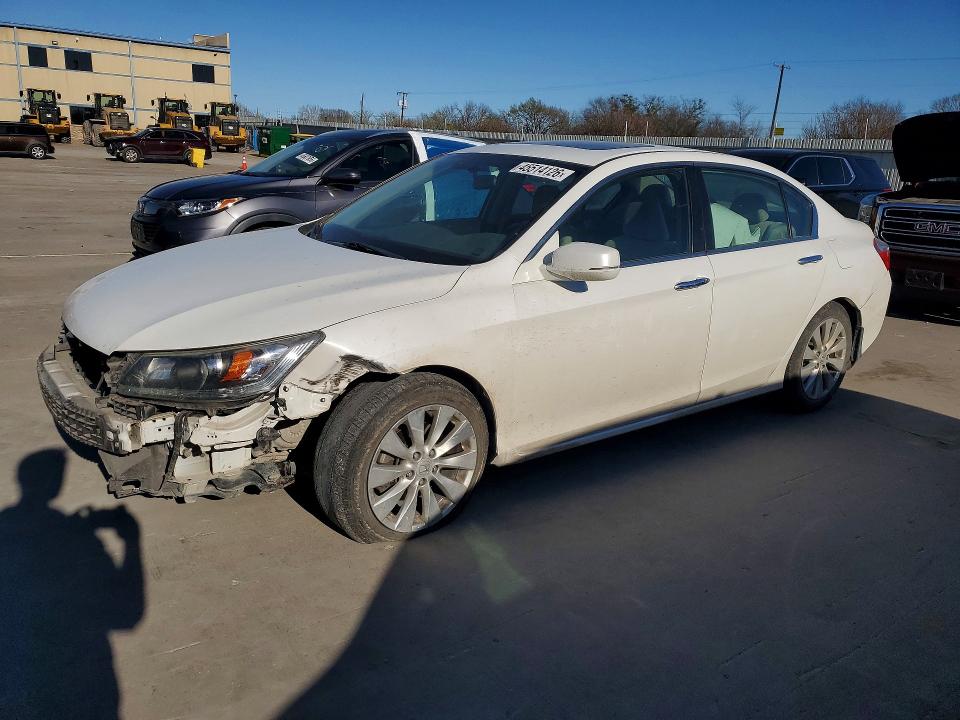 2015 HONDA ACCORD — VIN 1HGCR2F77FA270110