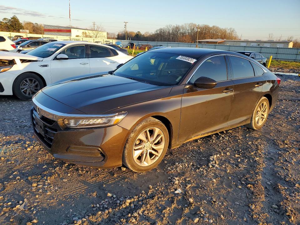 2018 HONDA ACCORD — VIN 1HGCV1F19JA242013